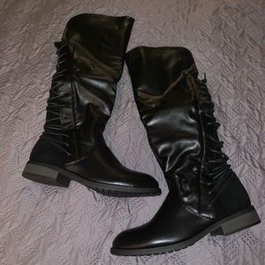 NWT Steve Harvey Black Boots